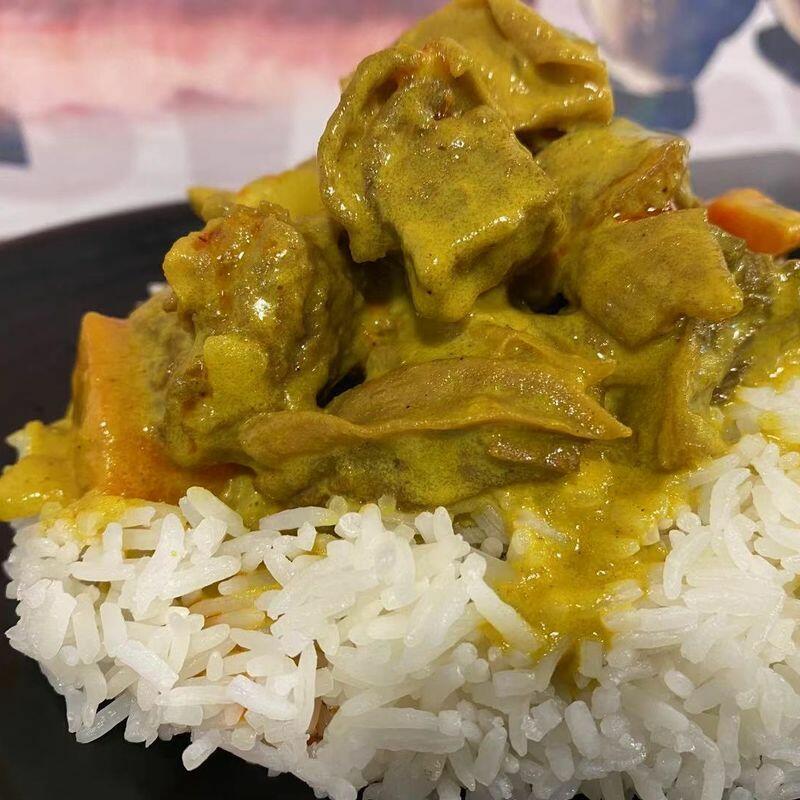 D12 Curry Potato w/ Beef Brisket On Rice