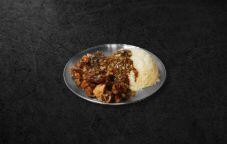 D68 Pan-Fried Pork Chop with Black Pepper Sauce (over rice)